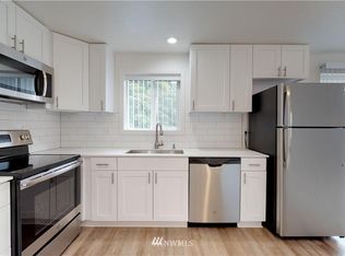 800 4th St #B, Sultan, WA 98294