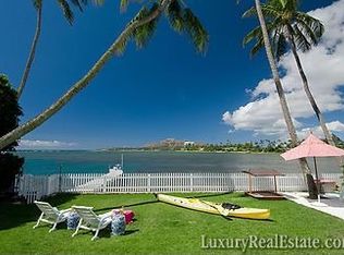 118 Wailupe Cir, Honolulu, HI 96821