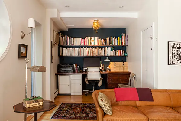 Sold by Compass | media 6