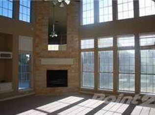 213 Odyssey Ln, Mansfield, TX 76063
