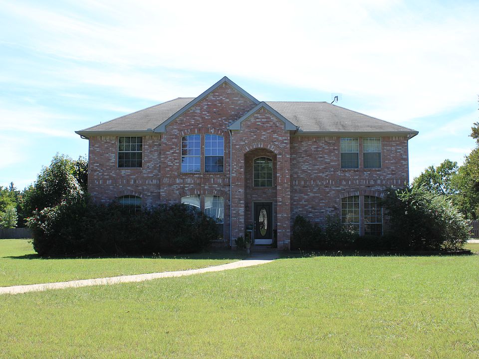 1st image of 103 Covey Ln