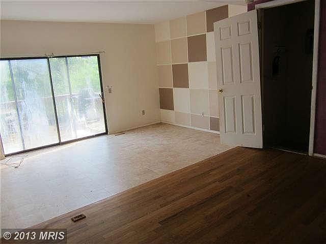 2nd image of 1214 Summerwood Ct