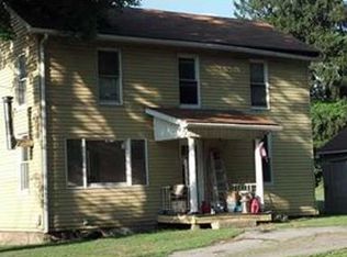 123 Rush Ln, Wampum, PA 16157