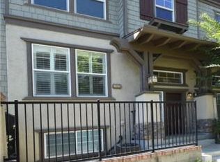 25920 Sandstone Ln, Harbor City, CA 90710