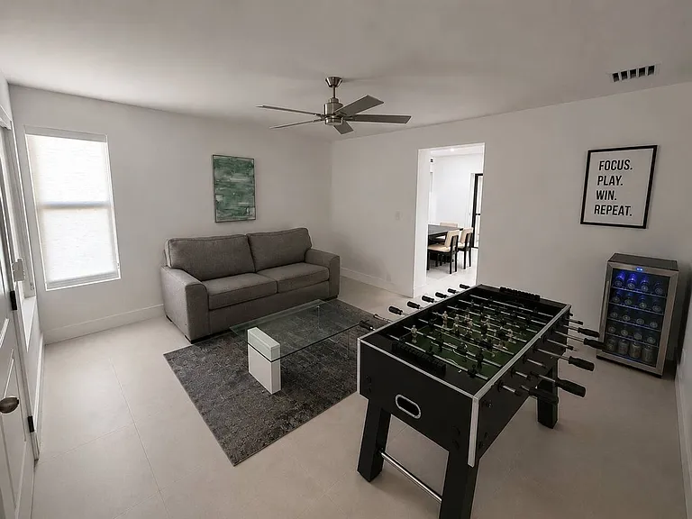 Building's Lounge
