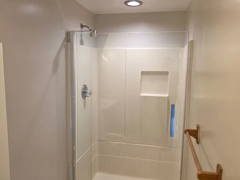 22 Calvin Ave — Photo 9