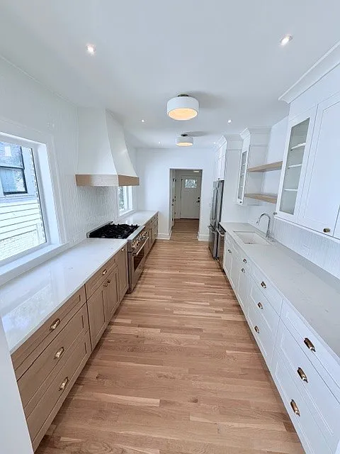 3 bed, 2.5 bath, 1554 sqft, $4,600 — Photo 4