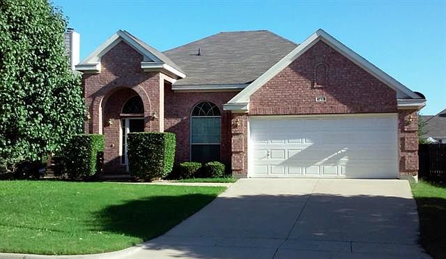 1st image of 4713 Maple Hill Dr