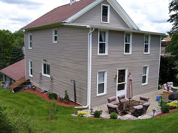 3rd image of 18 Scott Aldrich Ln