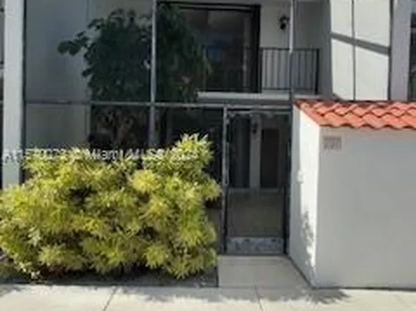 425 Grapetree Dr APT 207, Key Biscayne, FL 33149