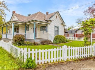 518 S Douglas St, Cottage Grove, OR 97424