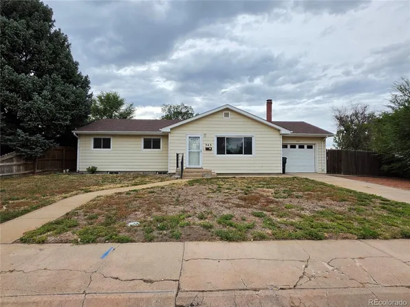 303 Belmont Place, Fort Morgan, CO 80701
