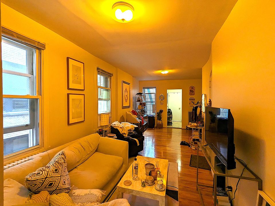 1st image of 330 E 84th St APT 3E