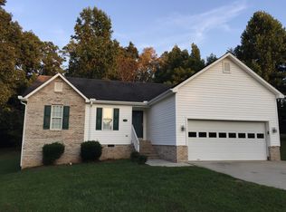 115 Springhouse Farm Ct, Winston Salem, NC 27107