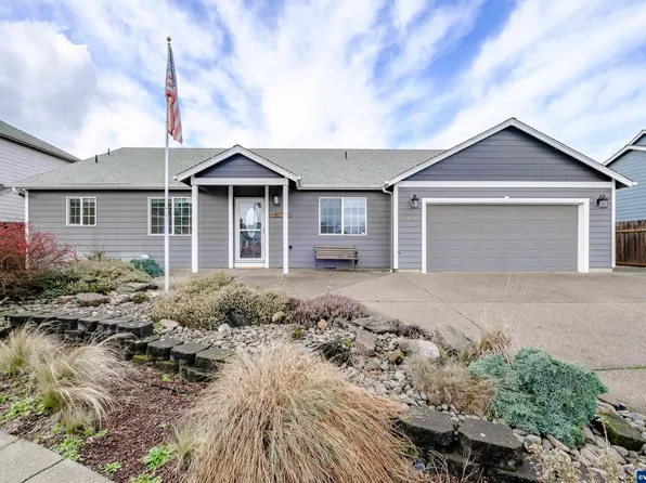 4322 Barley Ct NE, Salem, OR 97305