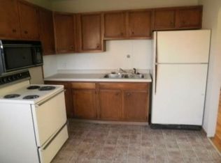 2295 Pinewood Dr, Mounds View, MN 55112