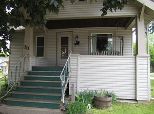 211 S Park Ave, Fond Du Lac, WI 54935