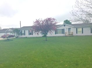 2942 W 3000s Rd, Kankakee, IL 60901