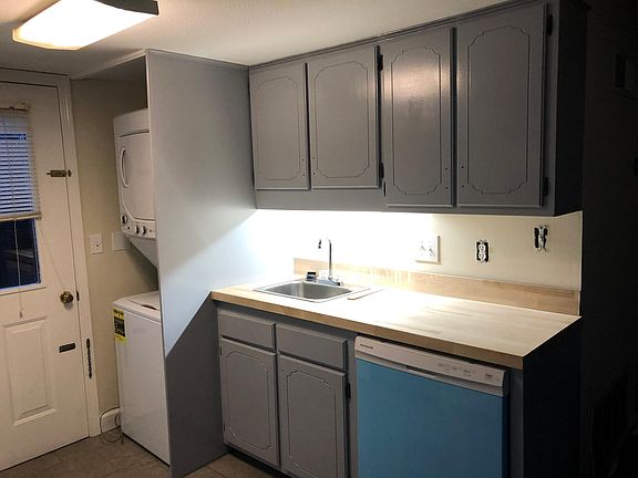 3rd image of 106 Lummus Dr