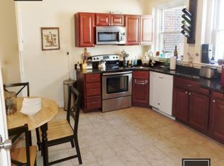 387 Harvard St APT 3R, Brookline, MA 02446