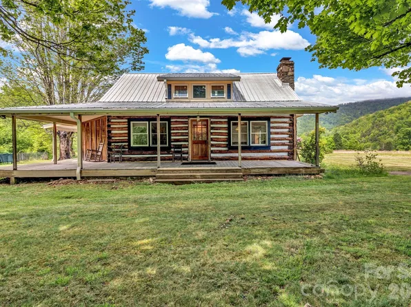45 Sugar Cove Rd #1, Weaverville, NC 28787
