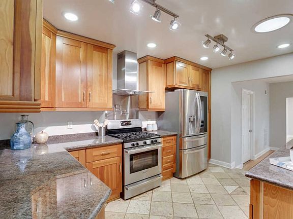 5th image of 46 San Jose Ave