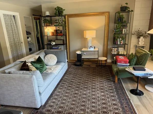 2610 Torrey Pines Rd, La Jolla, CA