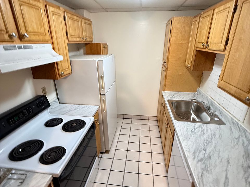 1st image of 1212 Boylston St #105