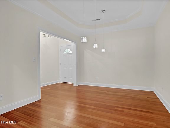 5th image of 356 Knollwood Drive
