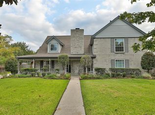 7703 Goldengrove Dr, Spring, TX 77379