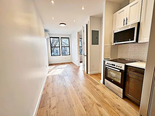 Rented by Brooklyn Property Group LLC | media 29