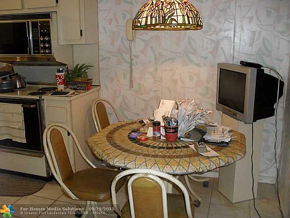 4th image of 10145 Sunrise Lakes Blvd APT 207