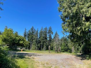 196XX Highway 525, Greenbank, WA 98253