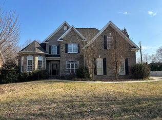 3052 17th Street Ct NE, Hickory, NC 28601