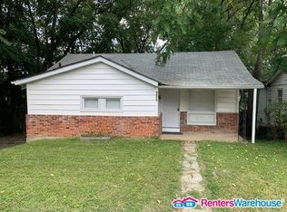 9875 Emory Ln, Saint Ann, MO 63074