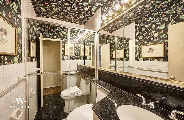 Sold by Warburg | media 20