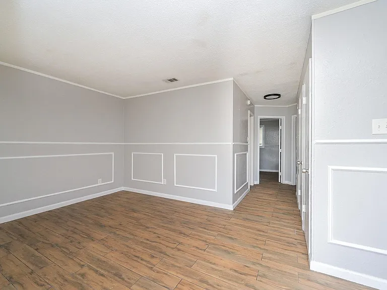 506 N 3rd St #2 — Photo 5