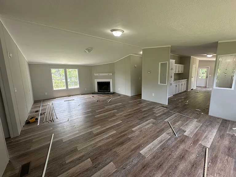 127 Owens Ln — Photo 9