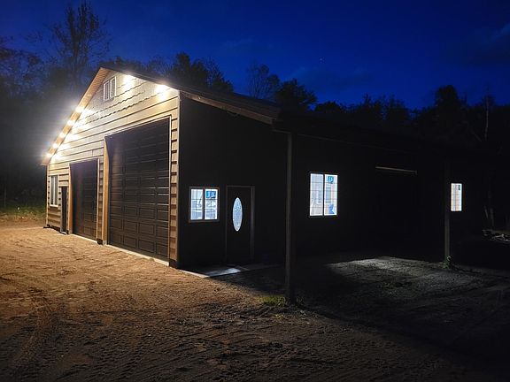 2nd image of 2072 209th St