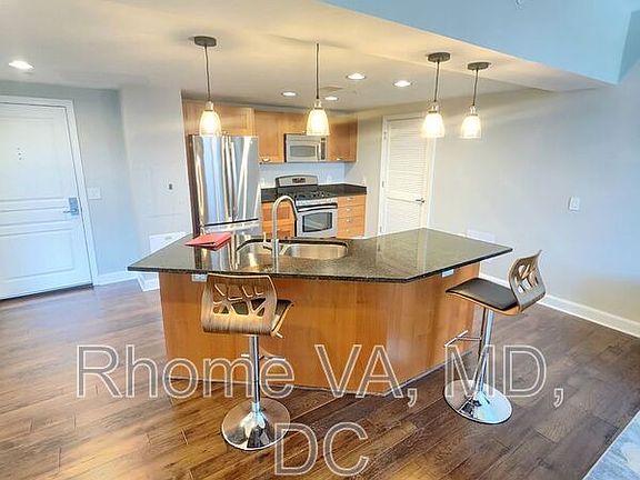 4th image of 2451 Midtown Ave #1327