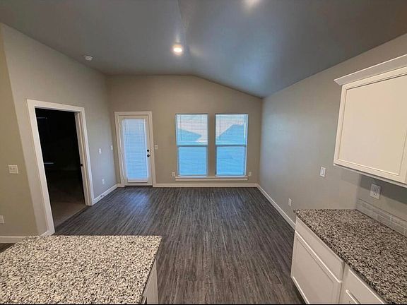 5th image of 2921 Abbeville Ave