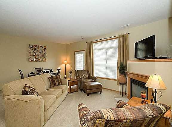 3rd image of 525 Maggie Ln