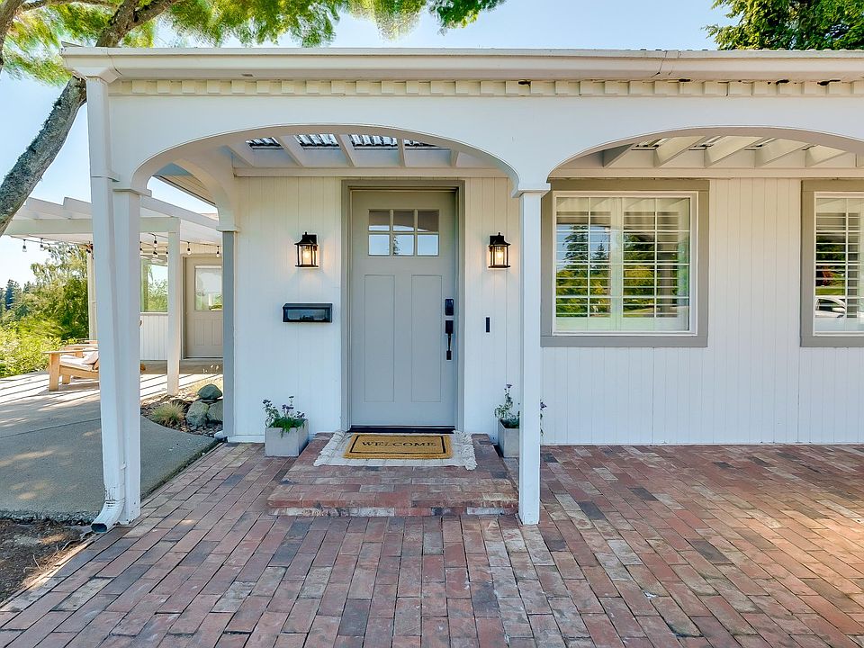 1st image of 17361 Nordic Cove Ln NW