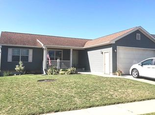 1211 Robertson Rd, Waverly, IA 50677