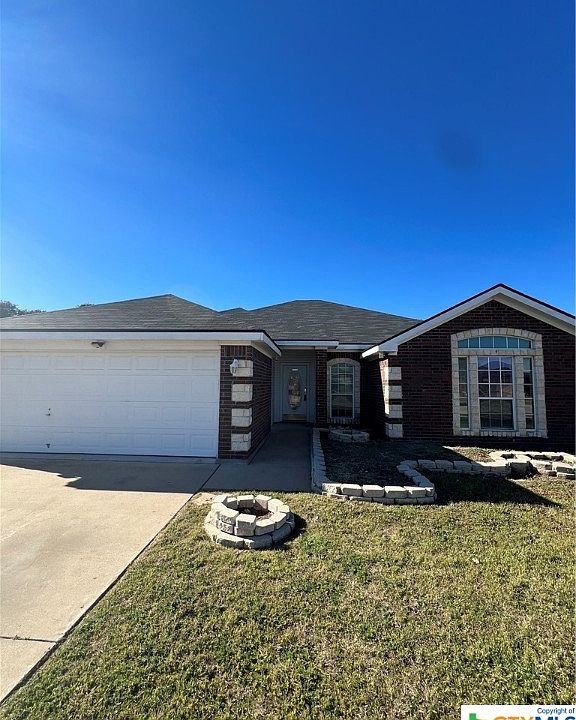1st image of 2409 Vernice Dr