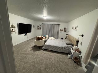 3464 N Finch Ln, Eagle Mountain, UT 84005