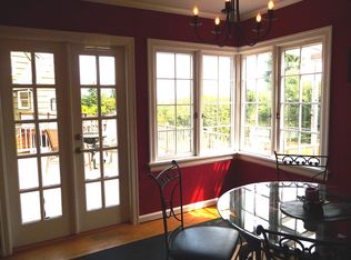 2200 41st Ave SW, Seattle, WA 98116