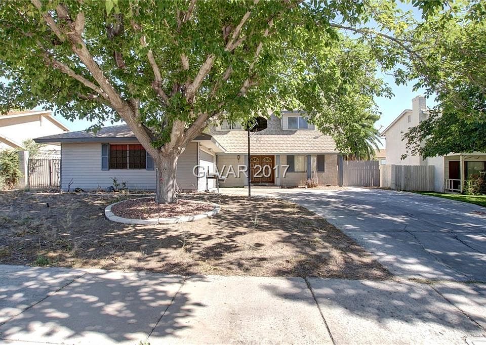1st image of 2462 Golden Arrow Dr