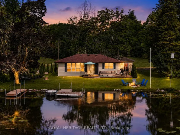 100 Clearview Dr, Kawartha Lakes, ON K0L 2W0