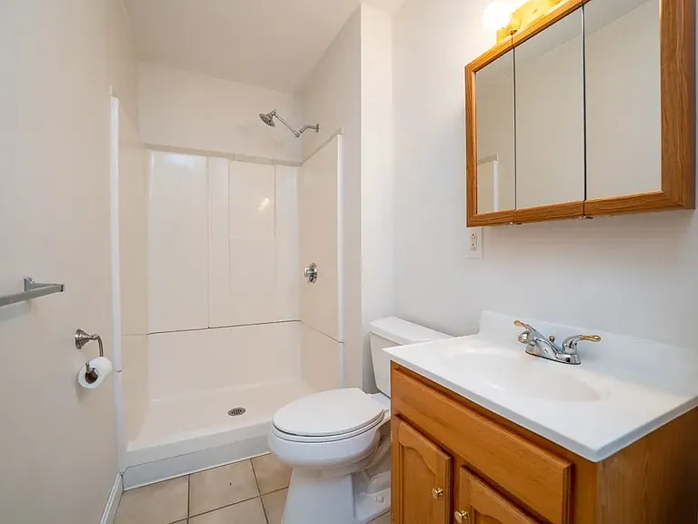 2 Cordes Ct #2 — Photo 10